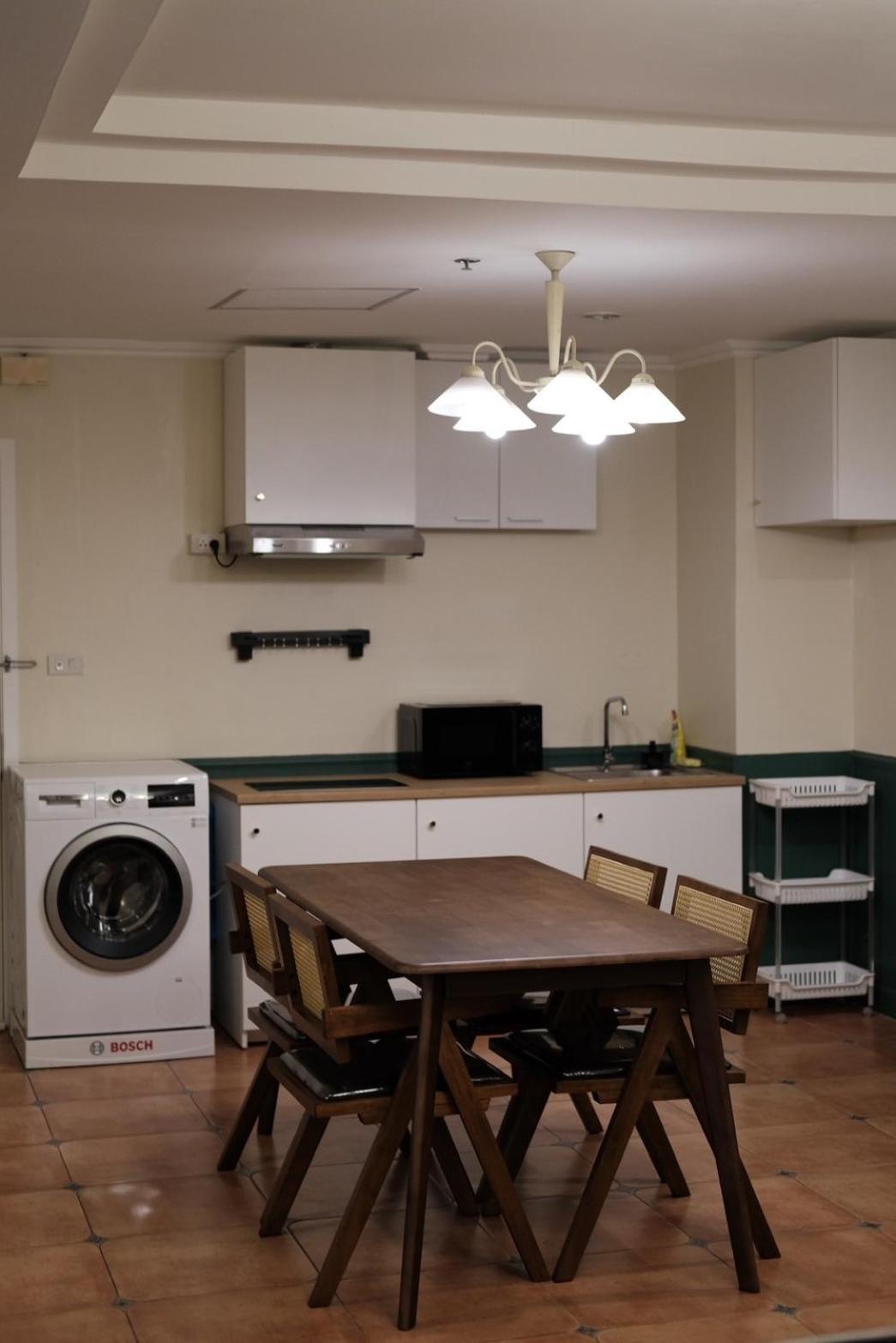 Apartamento Mid-century Modern Retreat Bangkok